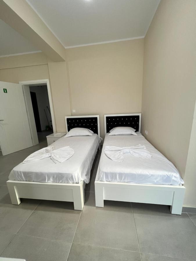 Harmony Apartments Sarande Exterior photo